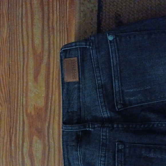 Jeans - Picture 4 of 4